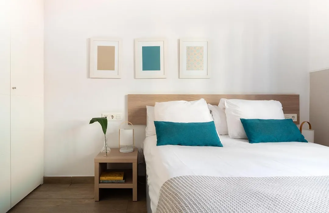 Feelathome Plaza Apartments-1