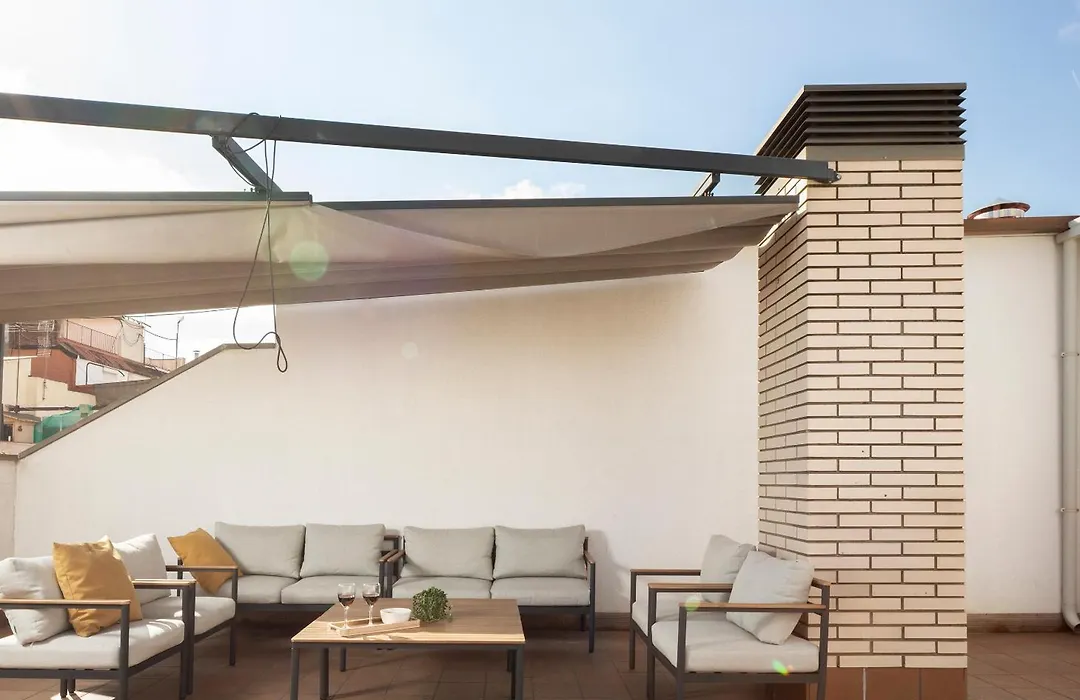 Feelathome Plaza Apartments-1