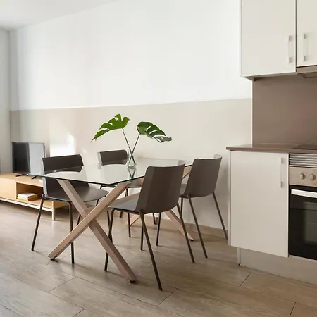 Feelathome Plaza Apartments-3